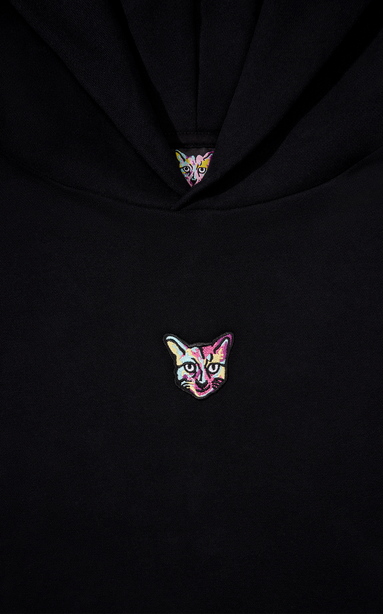BLACK CORE CLUB HOODIE CAT