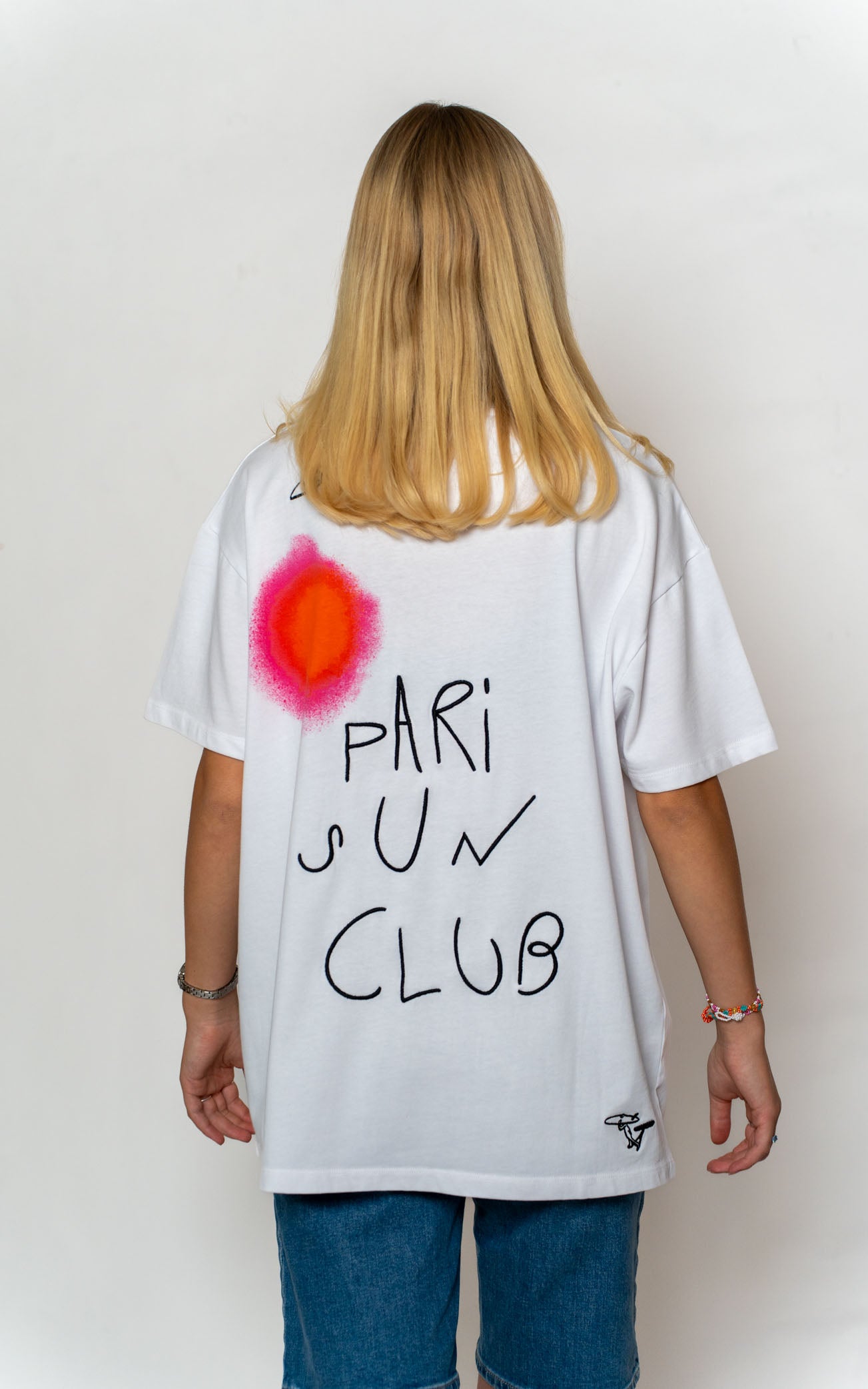 WHITE PARI SUN CLUB T-SHIRT
