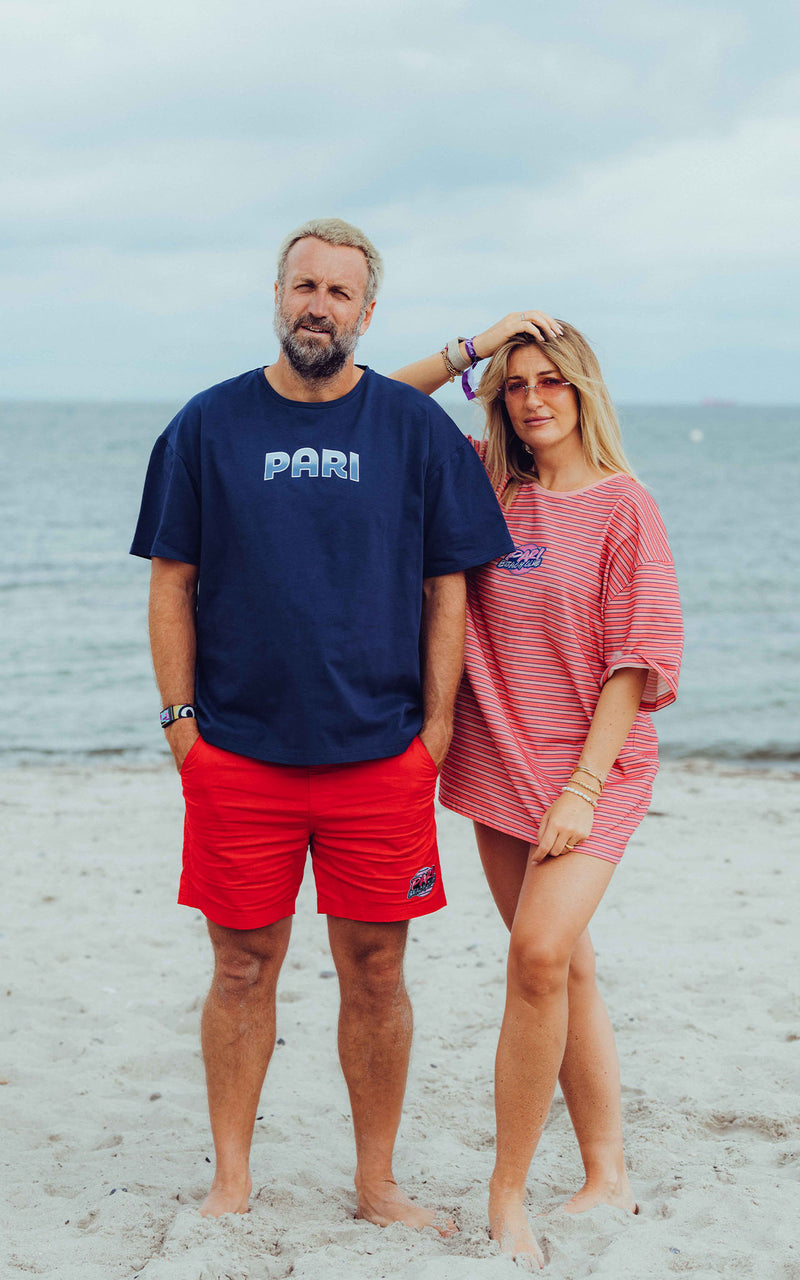 RED STRIPED BEACH CLUB T-SHIRT