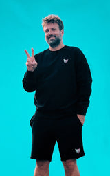 BLACK CORE CLUB CREWNECK CAT