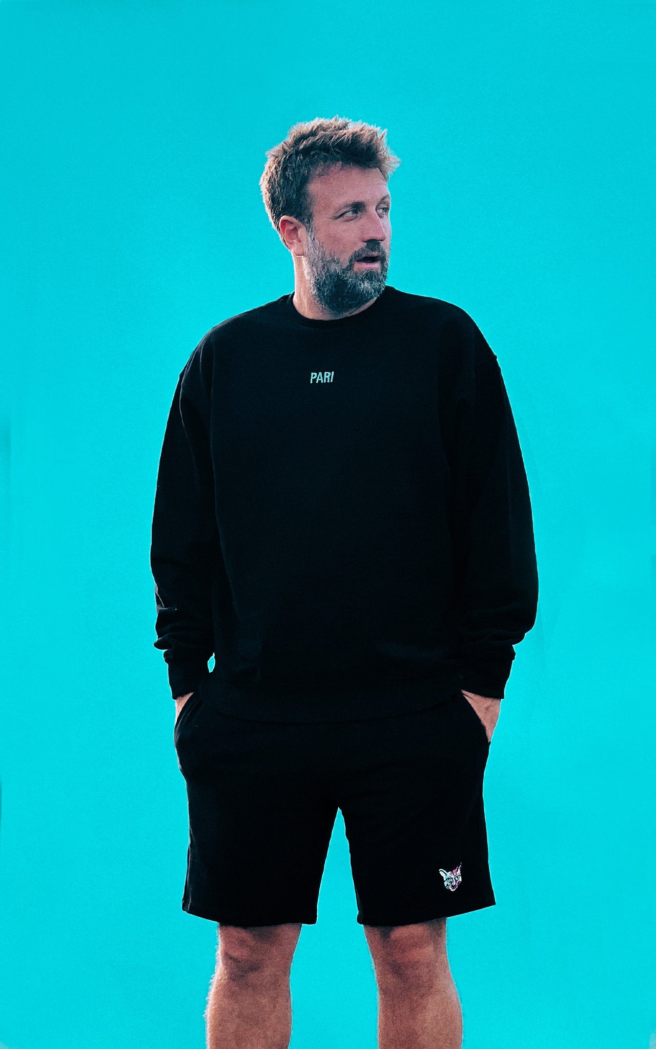 BLACK CORE CLUB CREWNECK PARI