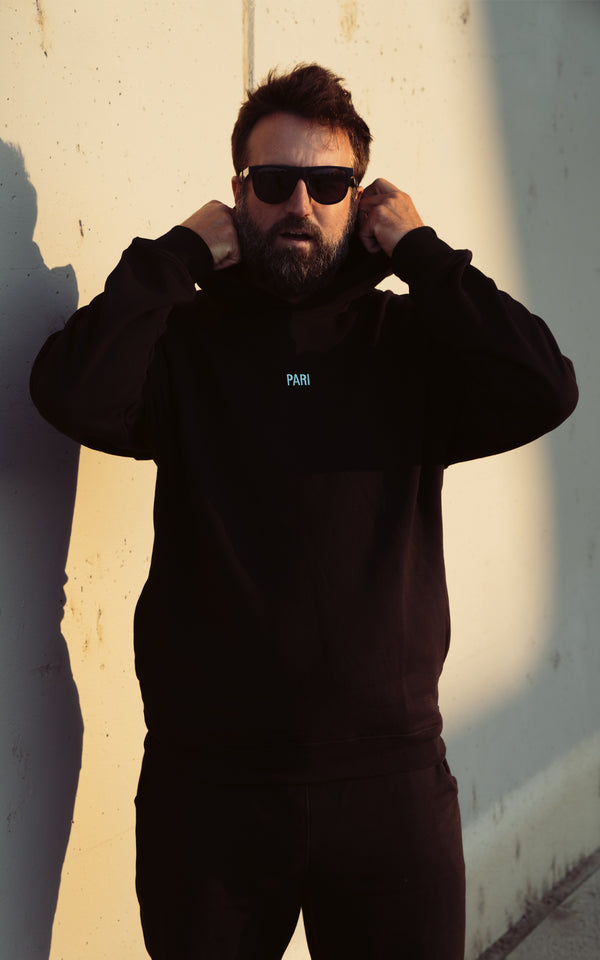 BLACK SPORTS CLUB HOODIE PARI