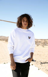WHITE SWEATSHIRT CAT