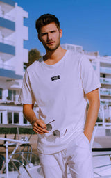 WHITE T-SHIRT BOX LOGO